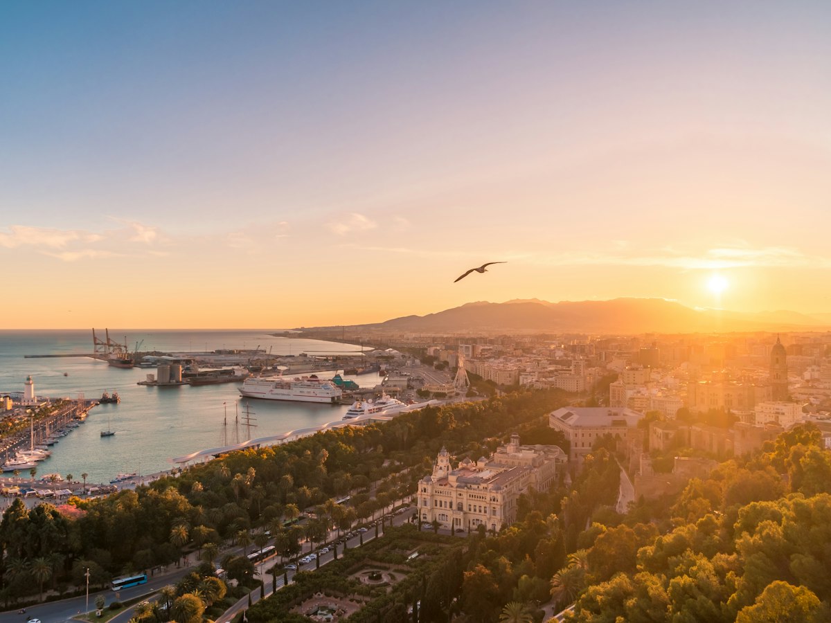 Atardecer sobre Málaga desde Gibralfaro, imagen principal del sitio de Quality Mar